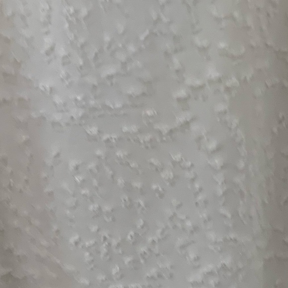 BOGO free sale 💰Nic & Zoe lined cream & white blouse. V Neck, EUC, size L - Picture 5 of 5